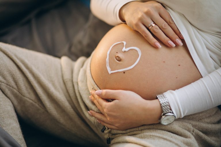 Omega-3 DHA in Pregnancy: Benefits for Mom & Baby