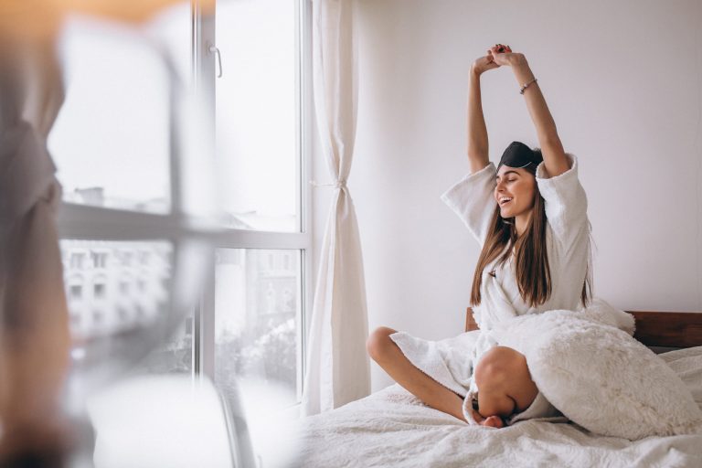 The Art of a Calm Morning Start: 7 Lifestyle Tricks to Wake Up Feeling Better