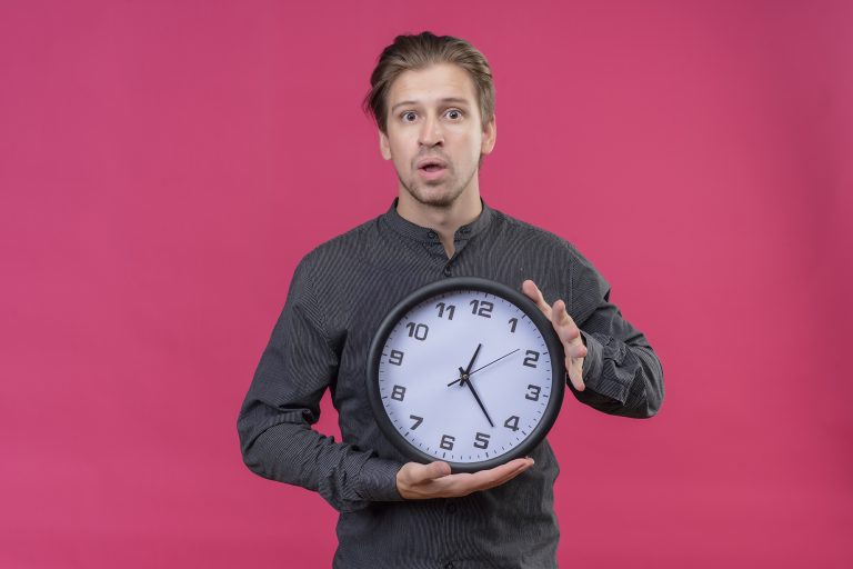 Male longevity: Why men age faster than women