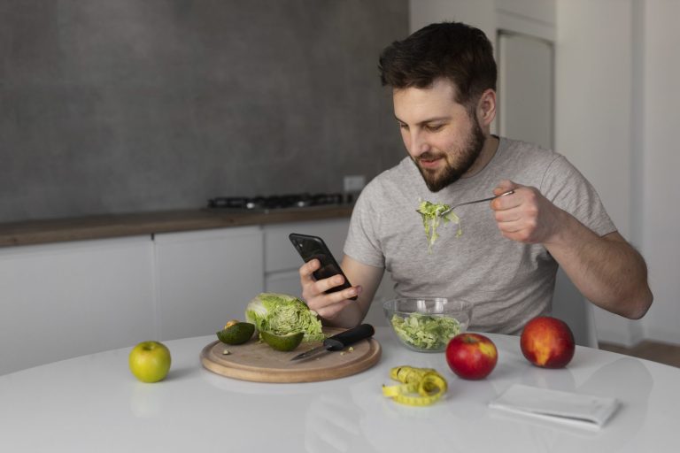 How diet and lifestyle affect male hormones