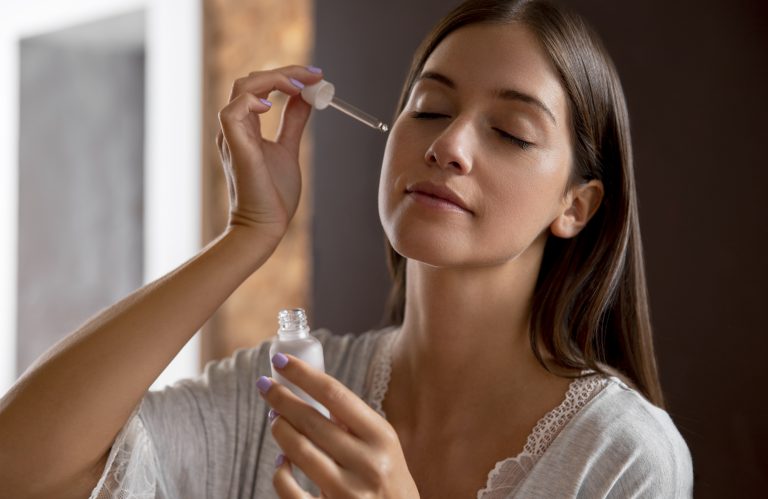 Retinol: The truth behind the anti-aging ingredient