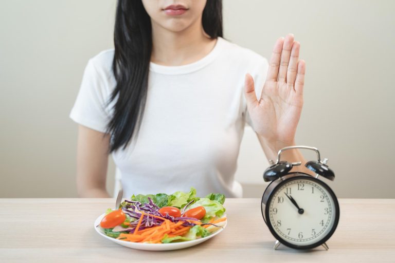 Intermittent fasting for women: Benefits, risks, and myths