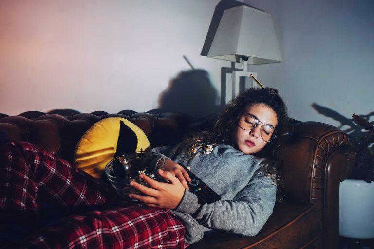 Why sleeping with the TV on can affect sleep quality