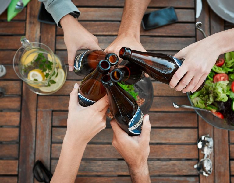 Why you feel hungrier after drinking alcohol