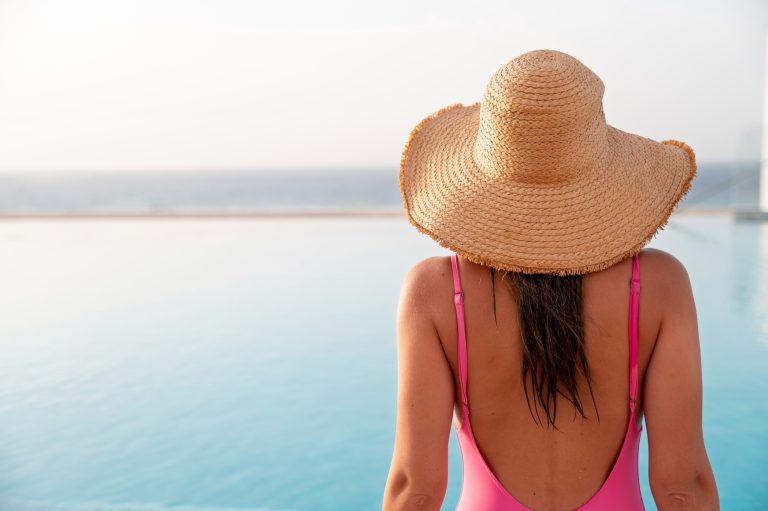 Sunburn, heat rash or sun allergy: How are they different?