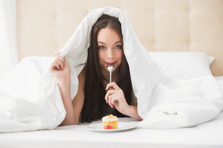 Why Do We Feel Hungrier When We Don’t Sleep Well?
