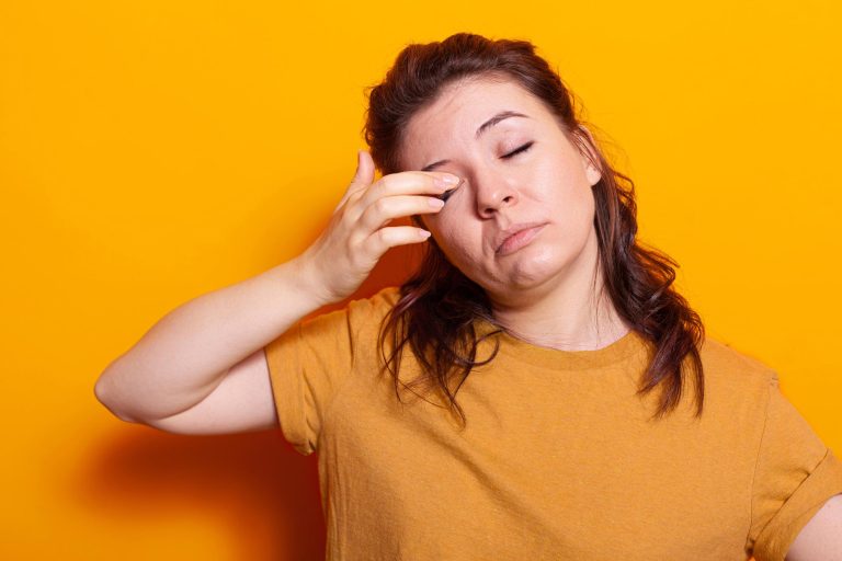 Why Do Our Eyes Look Tired?